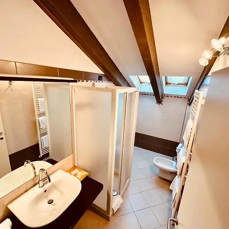 ホテル Malpensa Aereoporto 4*